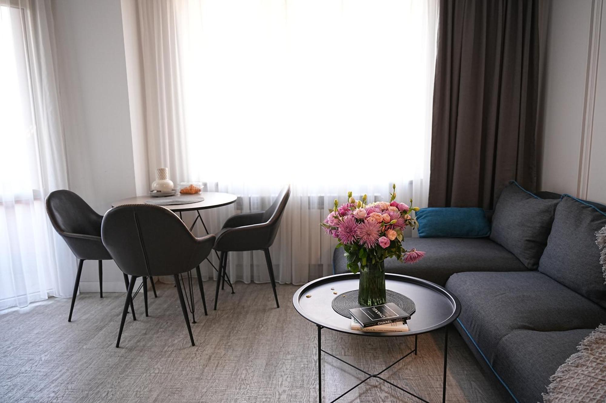 Sweet Home Apart-Hotel Erivan Exterior foto